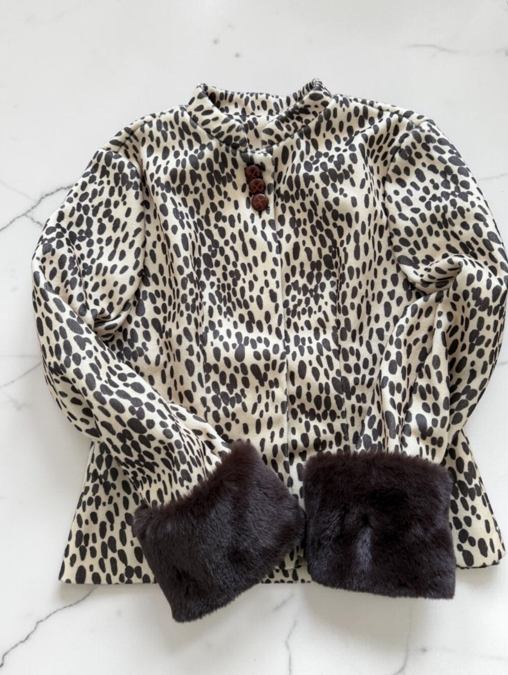 Leopard Print Faux Fur-Cuff Jacket in Cream and Black
